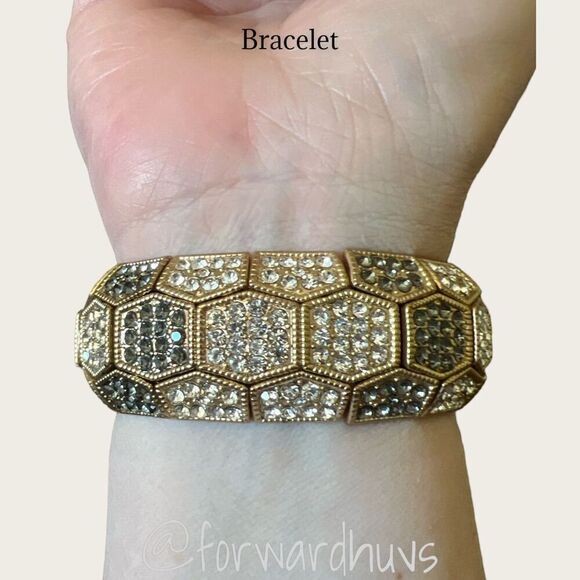 Rhinestone Embellished Stretch Bracelet - Picture 4 of 9